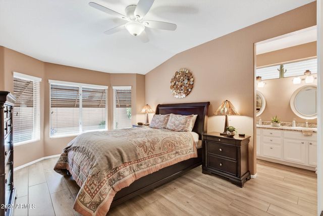 14207 W GUNSIGHT Drive, Sun City West, AZ 85375