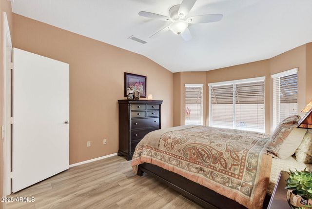 14207 W GUNSIGHT Drive, Sun City West, AZ 85375