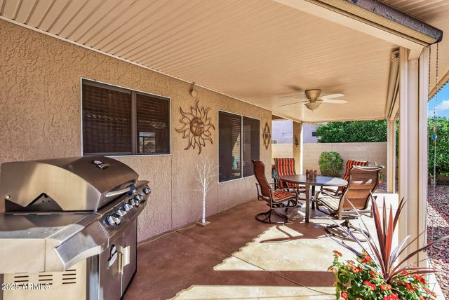 14207 W GUNSIGHT Drive, Sun City West, AZ 85375