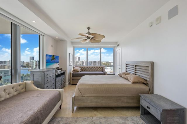 3101 S Ocean Drive 902, Hollywood, FL 33019