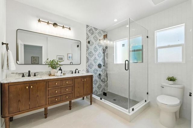 1165 Clinton Street, Redwood City, CA 94061