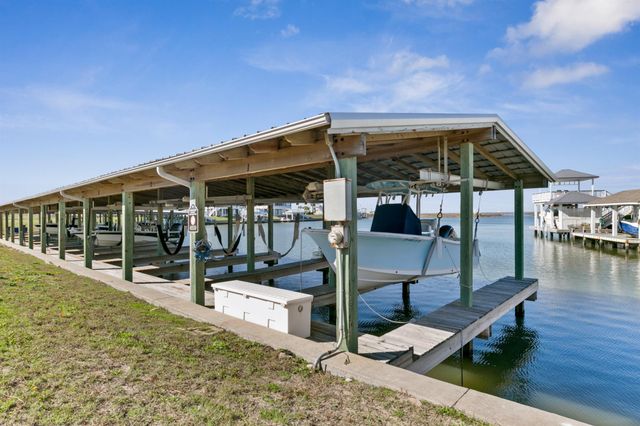 20919 W Sunset Bay Drive, Galveston, TX 77554