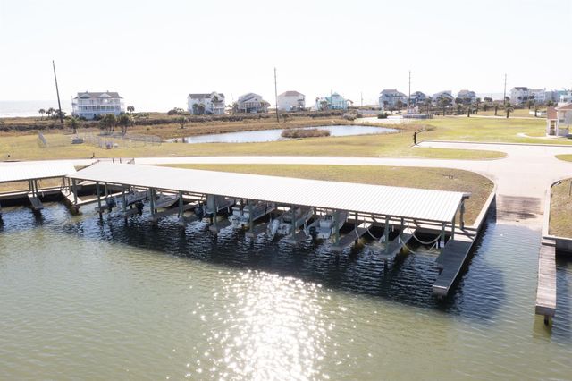 20919 W Sunset Bay Drive, Galveston, TX 77554