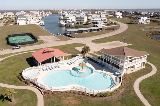 20919 W Sunset Bay Drive, Galveston, TX 77554