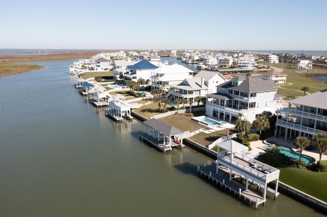 20919 W Sunset Bay Drive, Galveston, TX 77554