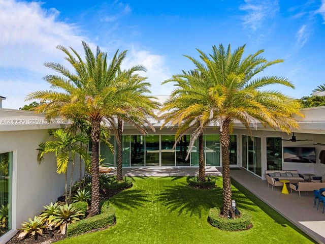 3939 Country Club Lane, Fort Lauderdale, FL 33308