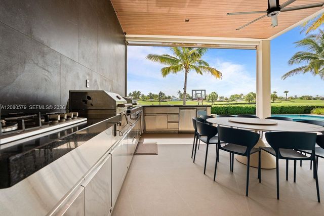3939 Country Club Lane, Fort Lauderdale, FL 33308