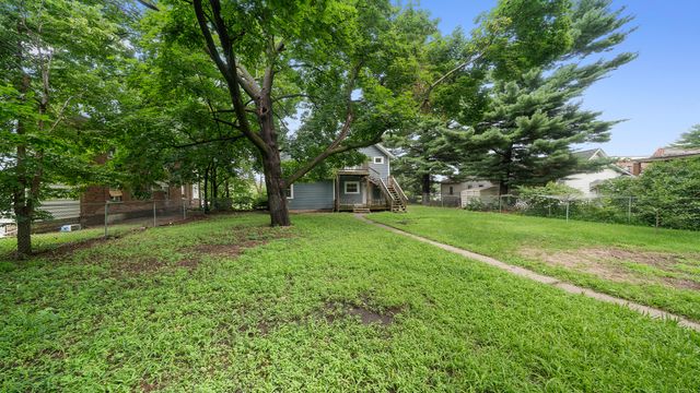 1437 7th Avenue, Rockford, IL 61104