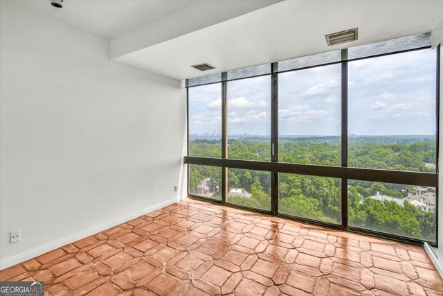 147 15th Street NE 15D, Atlanta, GA 30309