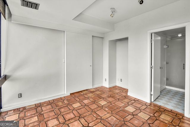 147 15th Street NE 15D, Atlanta, GA 30309