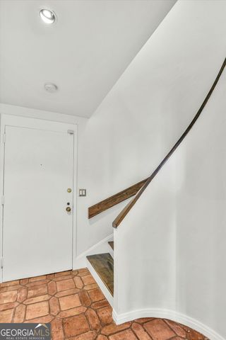 147 15th Street NE 15D, Atlanta, GA 30309