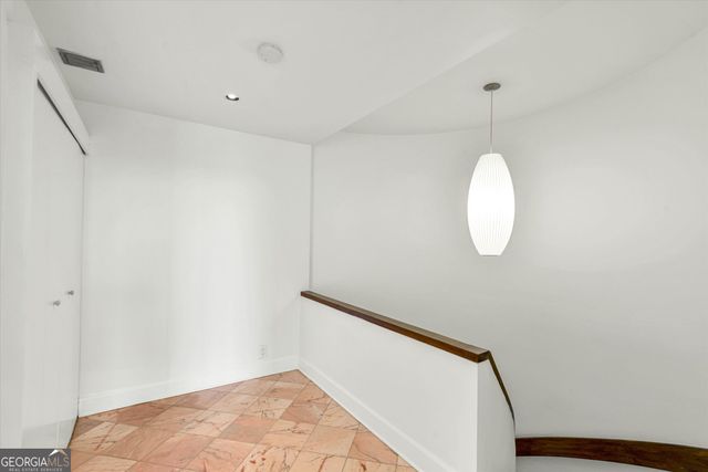 147 15th Street NE 15D, Atlanta, GA 30309