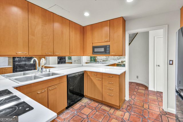 147 15th Street NE 15D, Atlanta, GA 30309