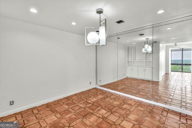 147 15th Street NE 15D, Atlanta, GA 30309