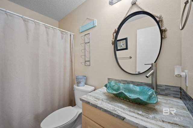 930 W Beach Boulevard 202, Gulf Shores, AL 36542