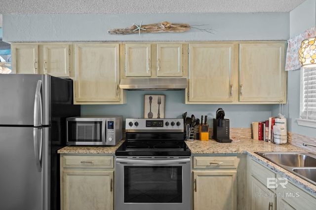 930 W Beach Boulevard 202, Gulf Shores, AL 36542
