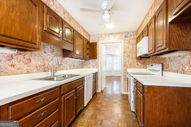 650 Moores Mill Road Square 27, Atlanta, GA 30327