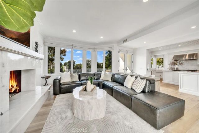 11 Hillsborough, Newport Beach, CA 92660