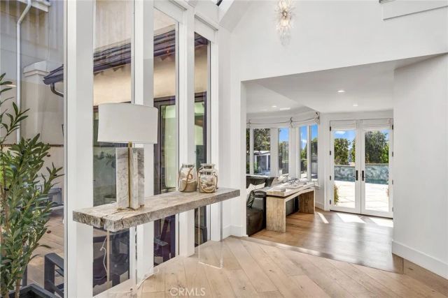 11 Hillsborough, Newport Beach, CA 92660