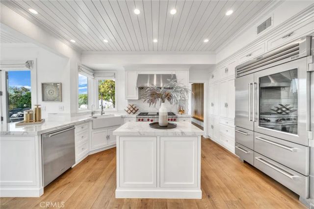 11 Hillsborough, Newport Beach, CA 92660