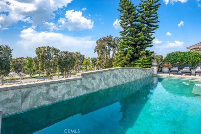 11 Hillsborough, Newport Beach, CA 92660