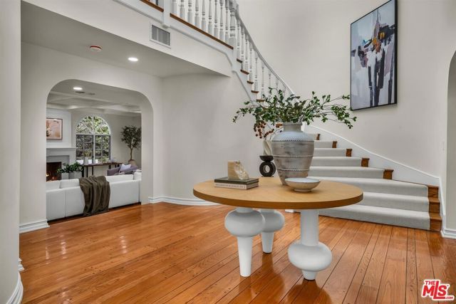 3225 Iredell Lane, Studio City (los Angeles), CA 91604