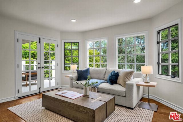 3225 Iredell Lane, Studio City (los Angeles), CA 91604