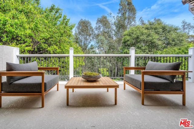 3225 Iredell Lane, Studio City (los Angeles), CA 91604