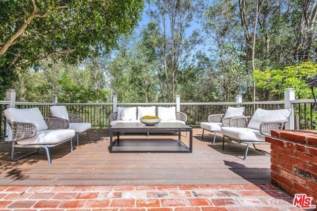 3225 Iredell Lane, Studio City (los Angeles), CA 91604