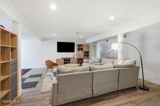 4206 Huntington Street, Oakland, CA 94619