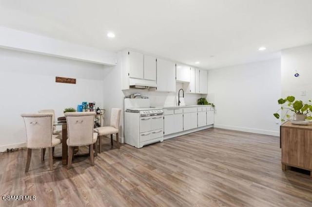4206 Huntington Street, Oakland, CA 94619