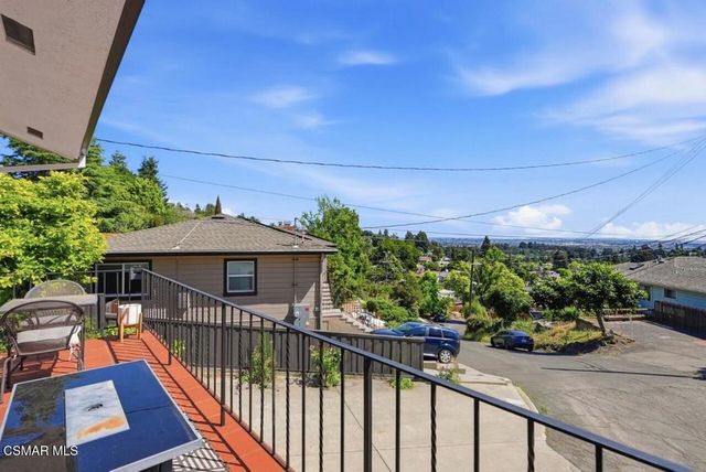 4206 Huntington Street, Oakland, CA 94619
