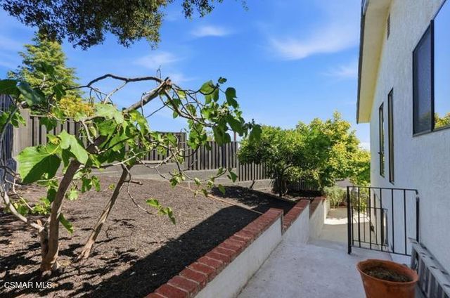 4206 Huntington Street, Oakland, CA 94619