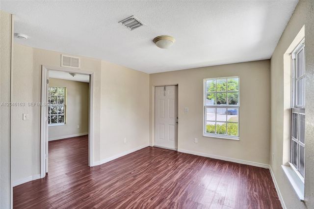 727 22nd St A, West Palm Beach, FL 33407