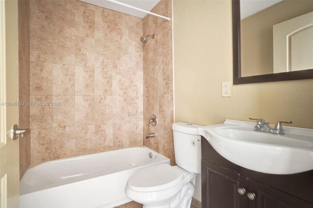 727 22nd St A, West Palm Beach, FL 33407