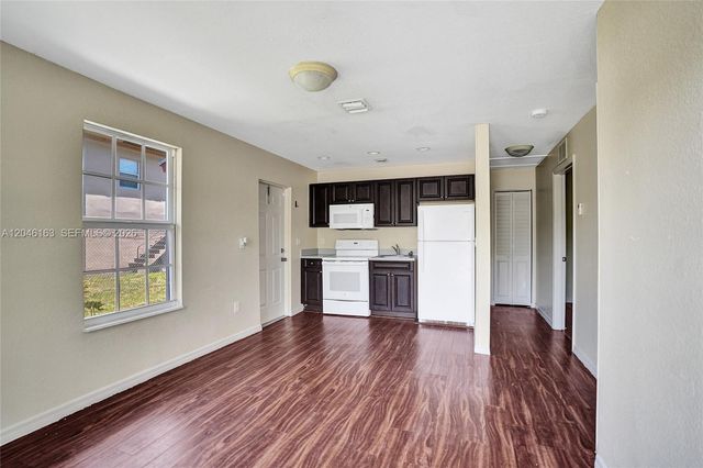 727 22nd St A, West Palm Beach, FL 33407