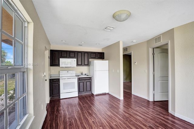 727 22nd St A, West Palm Beach, FL 33407
