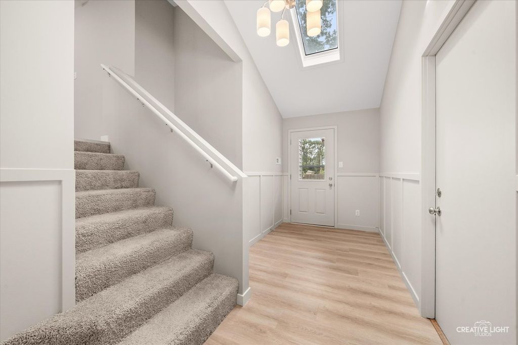 104 S Ashbury Avenue, Bolingbrook, IL 60440 — photo 3