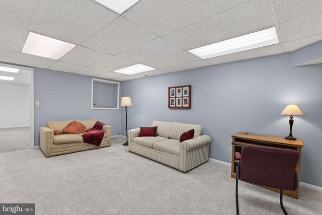 16 ZINNIA WAY, Langhorne, PA 19047