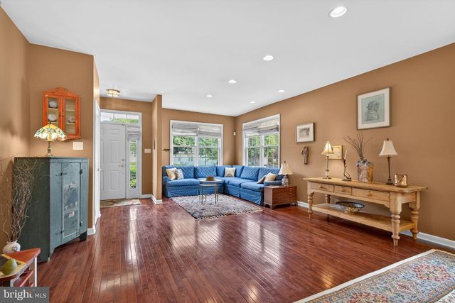 16 ZINNIA WAY, Langhorne, PA 19047