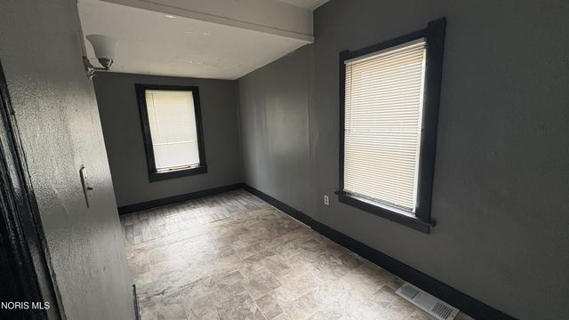 1637 Vance Street, Toledo, OH 43607