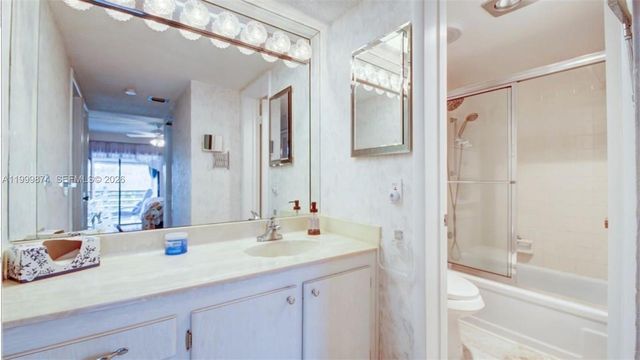 2311 S Cypress Bend Drive 419A, Pompano Beach, FL 33069