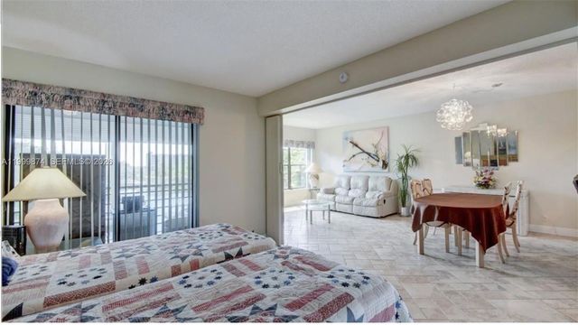 2311 S Cypress Bend Drive 419A, Pompano Beach, FL 33069