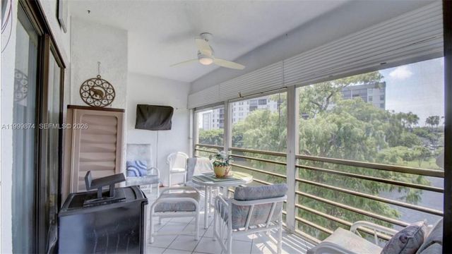 2311 S Cypress Bend Drive 419A, Pompano Beach, FL 33069
