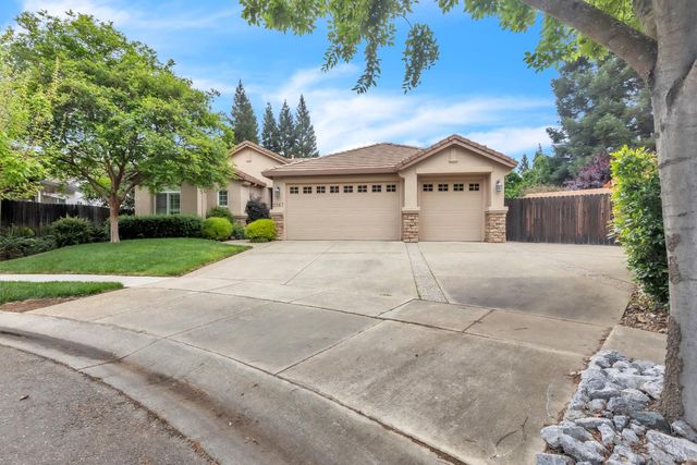 2567 Somerset Way, Yuba City, CA 95993