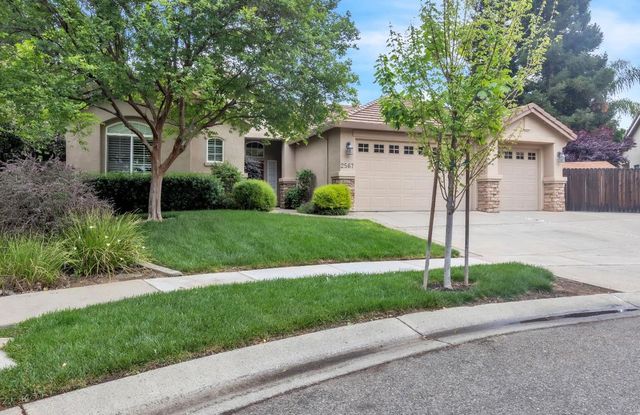 2567 Somerset Way, Yuba City, CA 95993