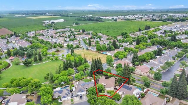 2567 Somerset Way, Yuba City, CA 95993