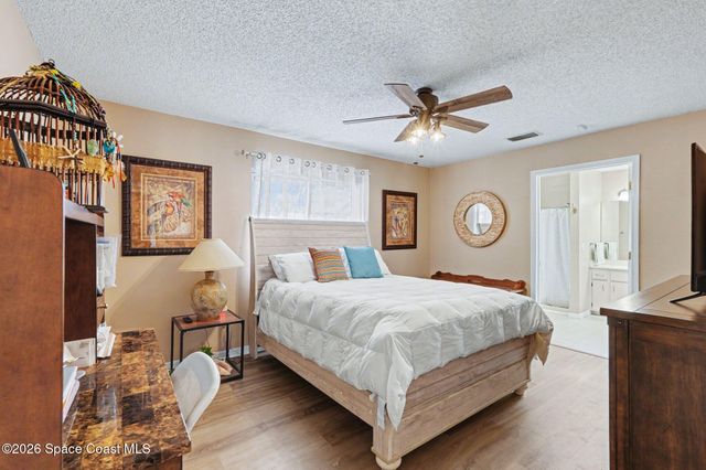 7045 Grissom Parkway, Cocoa, FL 32927