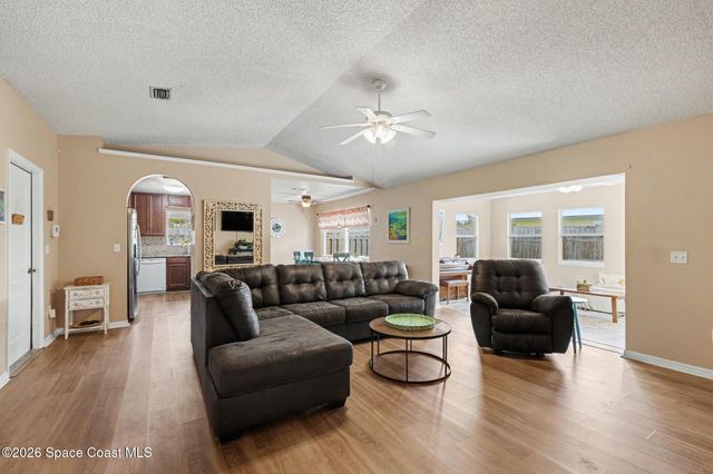 7045 Grissom Parkway, Cocoa, FL 32927