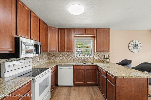 7045 Grissom Parkway, Cocoa, FL 32927